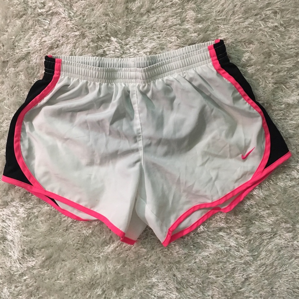 Nike shorts kids white